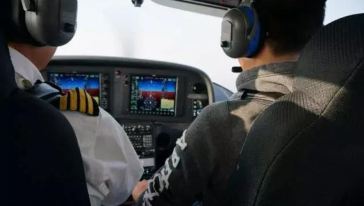 两天学会开飞机——精功飞行俱乐部VIP卡体验